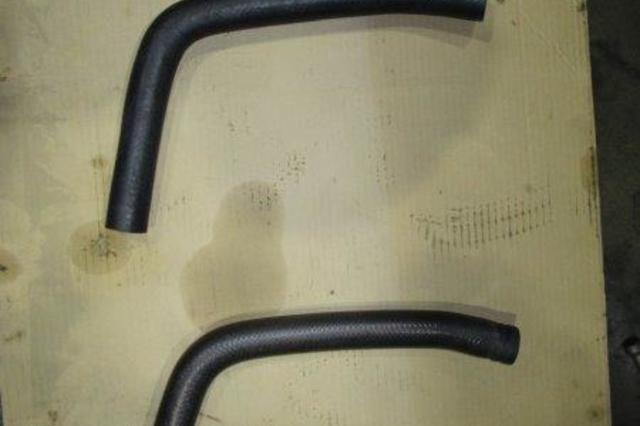 ラジエターホース（アッパー）