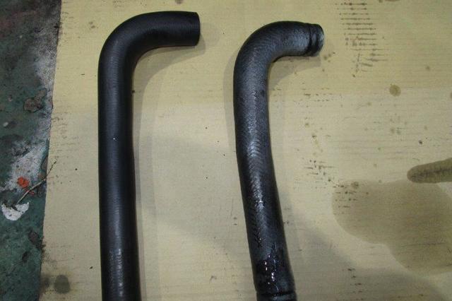 ラジエターホース（ロアー）