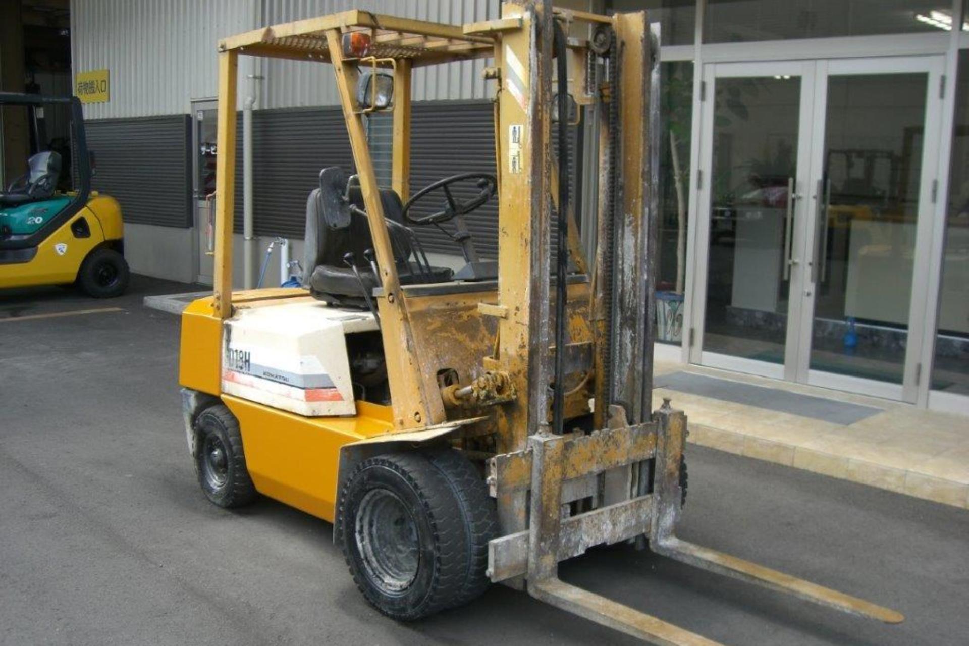 フォークリフトの画像